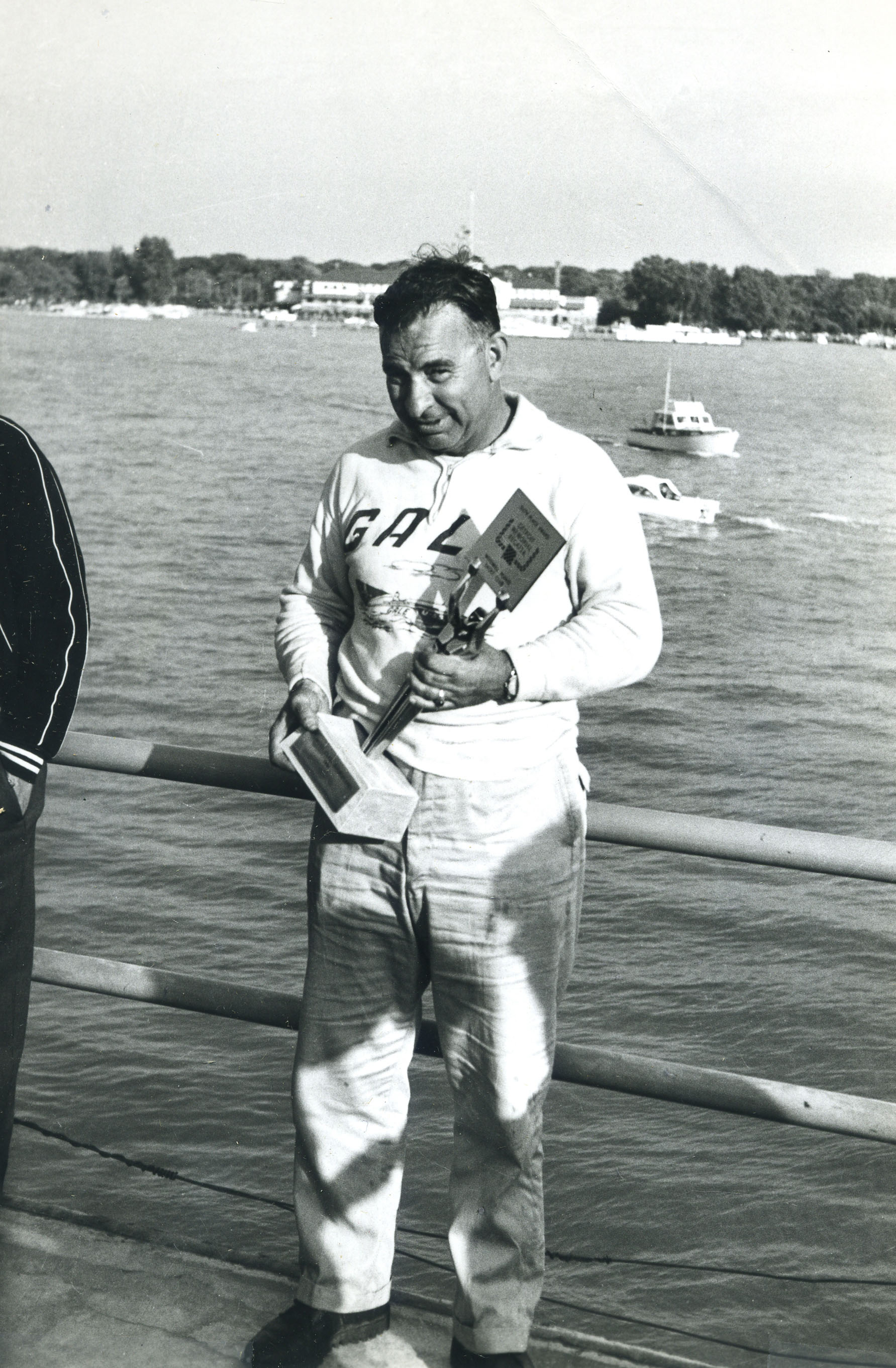 Bill Cantrell wins the 1955 Detroit Memorial