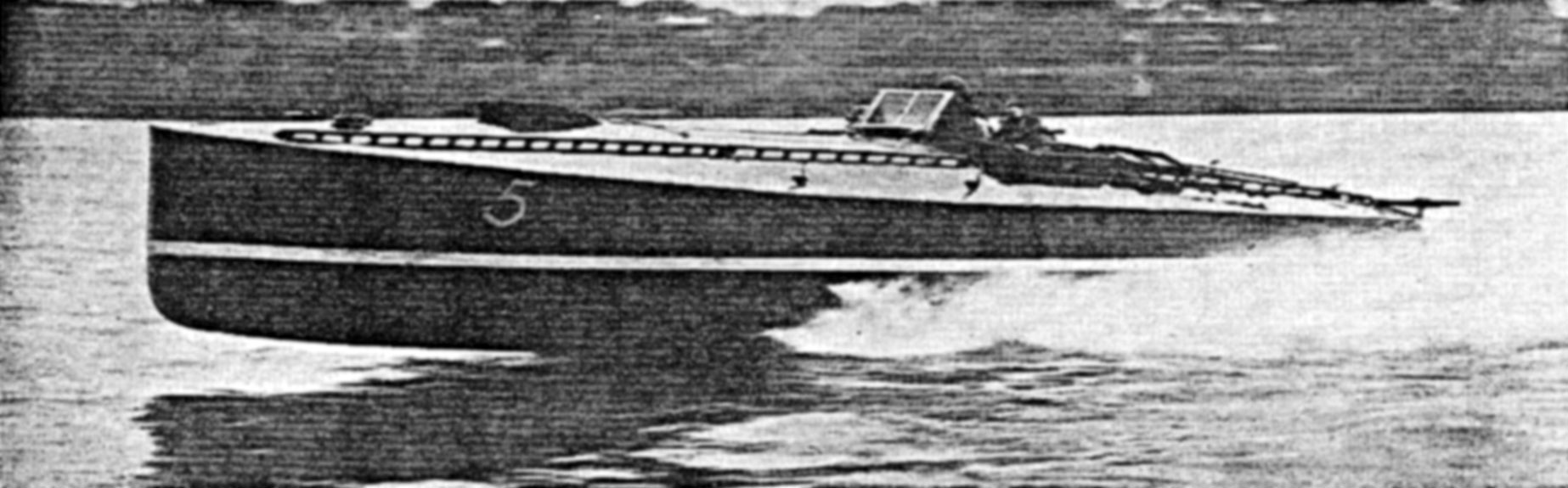 Rainbow II, designed by George F. Crouch, and powered with two GR Sterlings