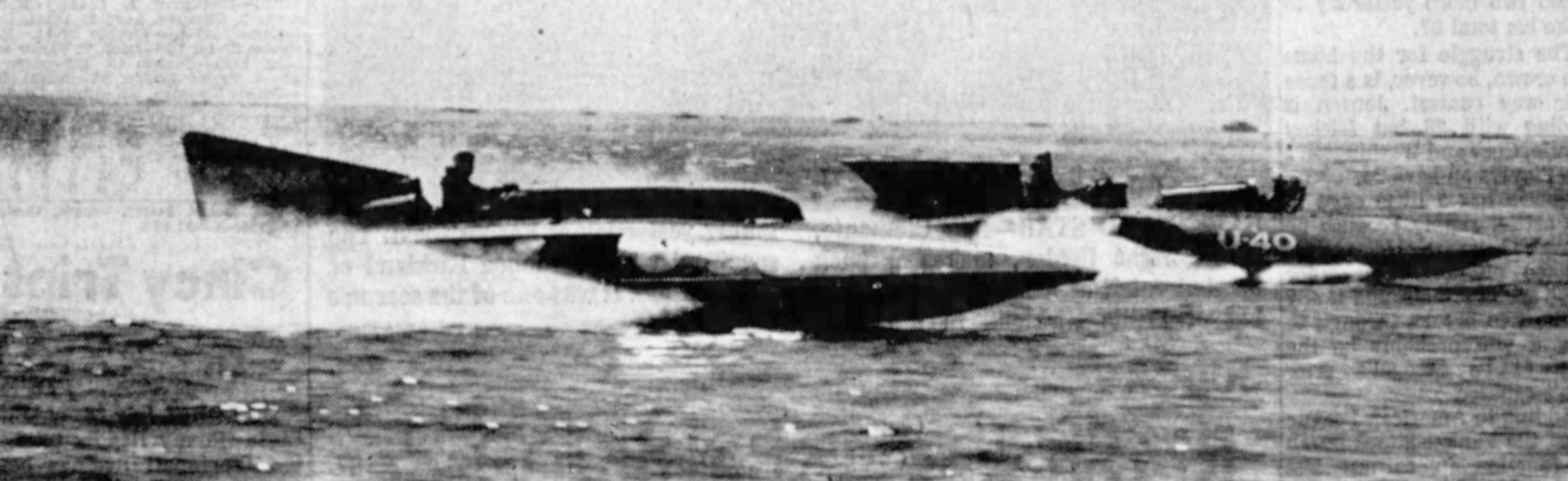 Miss Bardahl leads Muvalong in heat race during Mile High Regatta